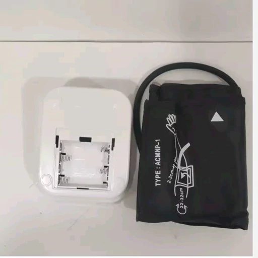 دستگاه فشار سنج سخنگو الکترونیکی دیجیتالی ارم استایل Electronic Blood سخنگو انگلیسی همراه با سیم شارژر