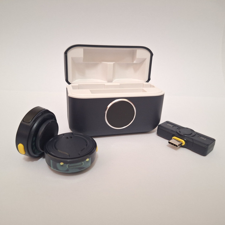 ست میکروفن بی سیم مدل Q81 با درگاه اتصال usb type c